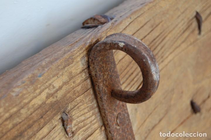 Antig&uuml;edades: Trillo de madera y forja (restaurado) - Foto 12