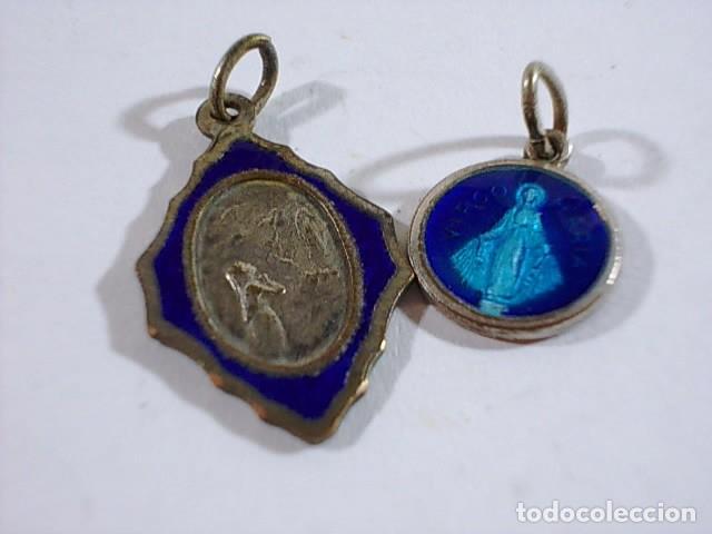 Antig&uuml;edades: Lote de dos medallitas esmaltadas - Foto 4