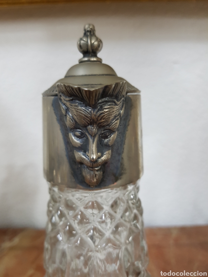 Antig&uuml;edades: Jarra Cristal tapa &iquest;plata? - Foto 3