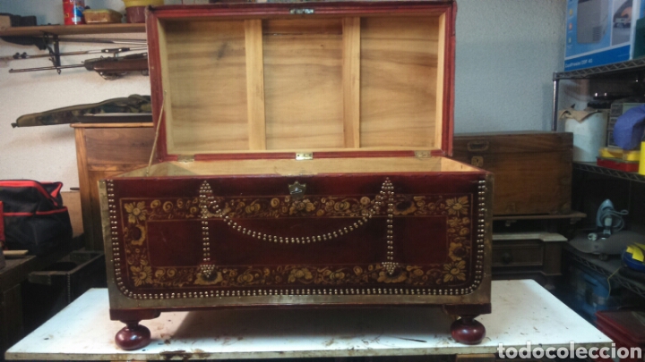 Antig&uuml;edades: BAUL FILIPINO EN MADERA ALCANFOR - Foto 2