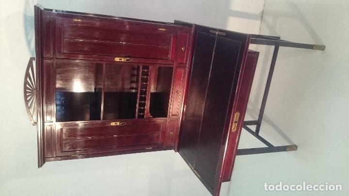Antig&uuml;edades: Mueble con escritorio - Foto 6