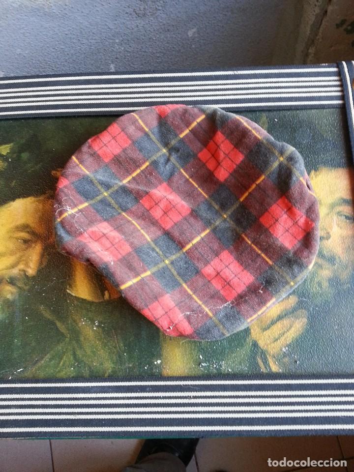 Antig&uuml;edades: GORRA NI&Ntilde;O . - Foto 1