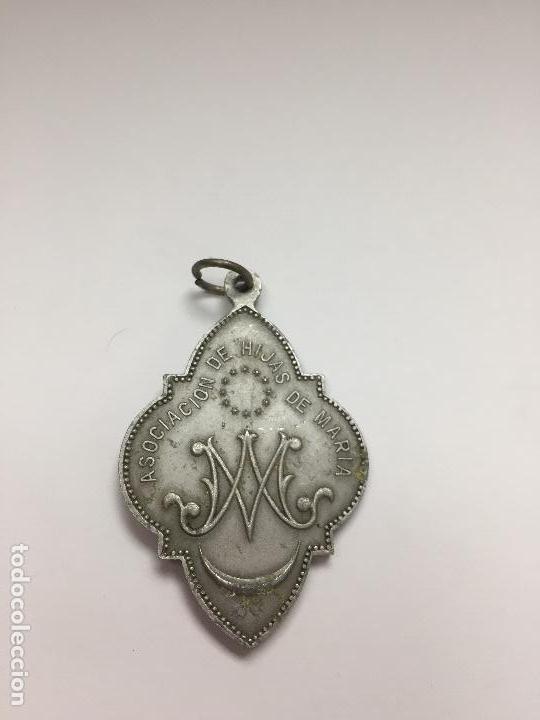 Antig&uuml;edades: Medalla de Virgen - Foto 2
