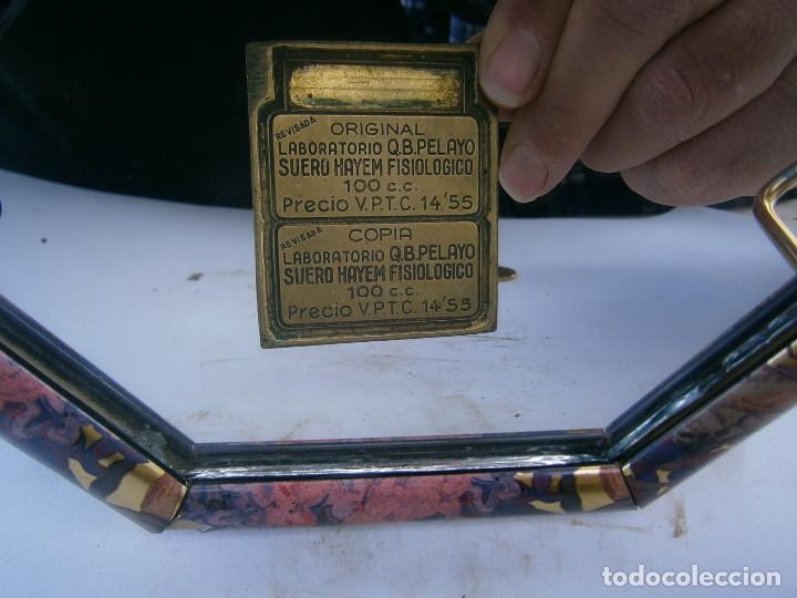 Antig&uuml;edades: precioso molde de metal de imprenta a&ntilde;os 30 40 ,,,suero,,,,,