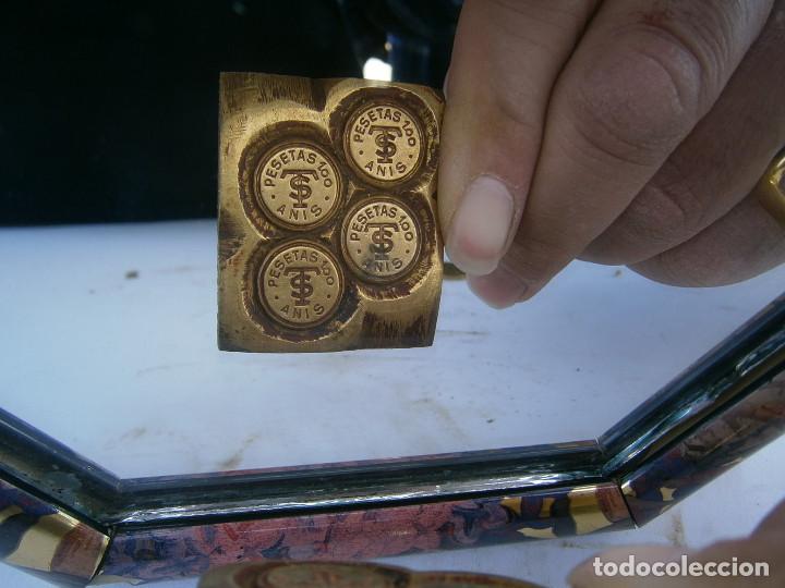 Antig&uuml;edades: precioso molde de metal de imprenta a&ntilde;os 30 40 peseta anis