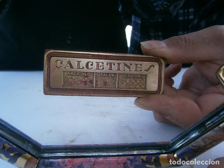Antig&uuml;edades: precioso molde de metal de imprenta a&ntilde;os 30 40 calcetines