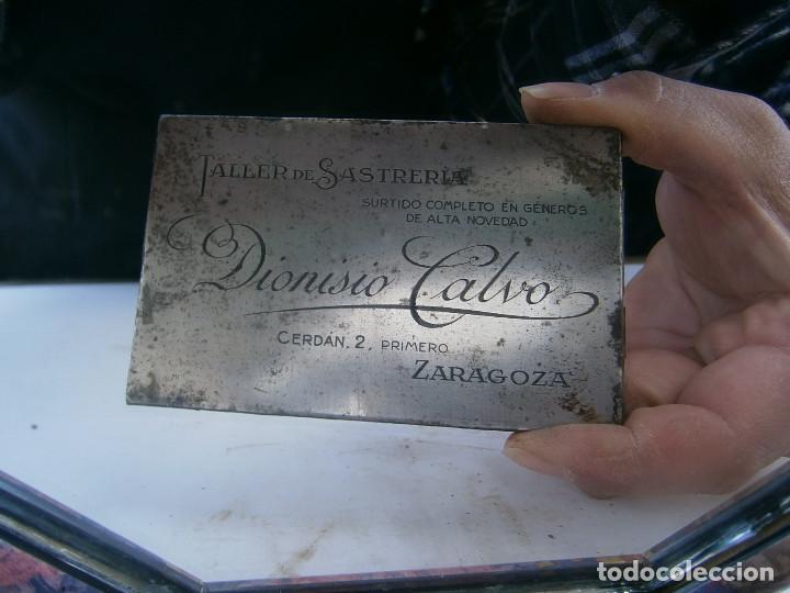 Antig&uuml;edades: precioso molde de imprenta a&ntilde;os 20 30,,,, taller de sastrerla dionisio calvo zaragoza,,,