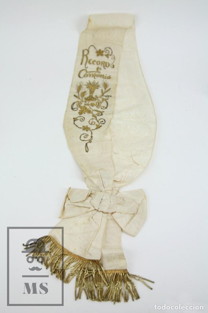 Antiguidades: Banda de Tela / Recuerdo de Primera Comuni&oacute;n / Record 1&ordf; Comuni&oacute; - Hilos Dorados - A&ntilde;os 20