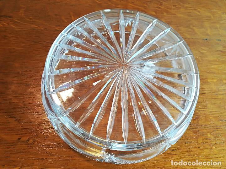 Antig&uuml;edades: CENTRO DE MESA DE CRISTAL TALLADO - Foto 2