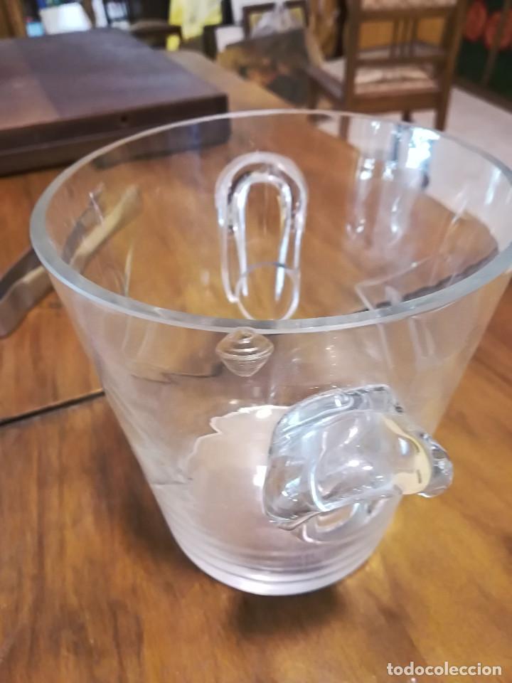 Antig&uuml;edades: CUBITERA CRISTAL TALLADO