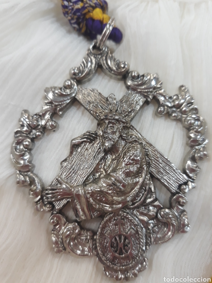 Antig&uuml;edades: Medalla de cofrad&iacute;a - Foto 1