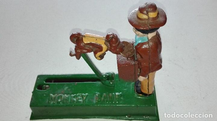 Antig&uuml;edades: ANTIGUA HUCHA MONKEY BANK - Foto 1