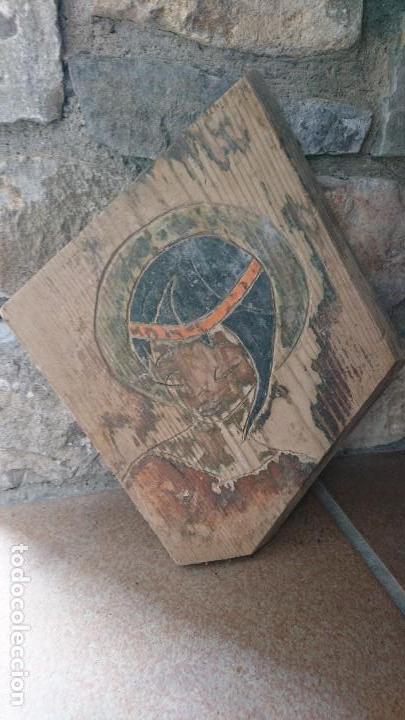 Antig&uuml;edades: Virgen gravada en madera. - Foto 1