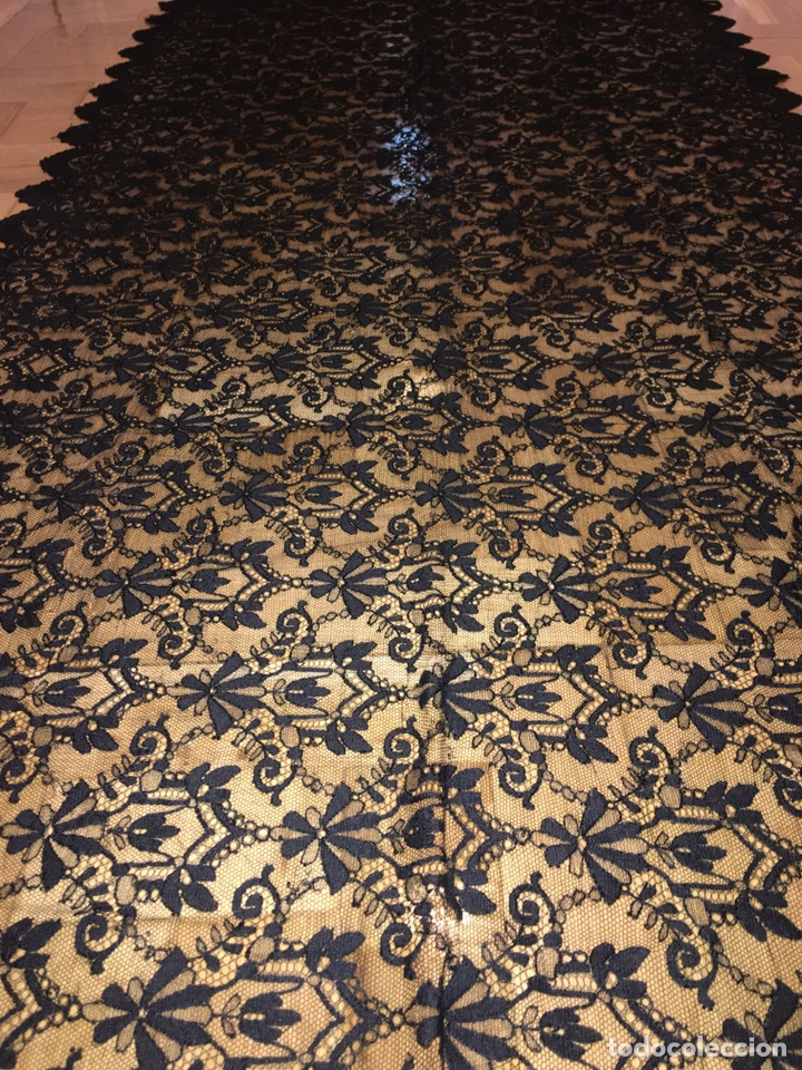 Antig&uuml;edades: PRECIOSA MANTILLA NEGRA - Foto 6