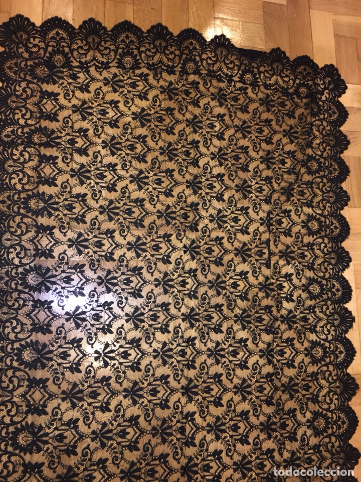Antig&uuml;edades: PRECIOSA MANTILLA NEGRA - Foto 7
