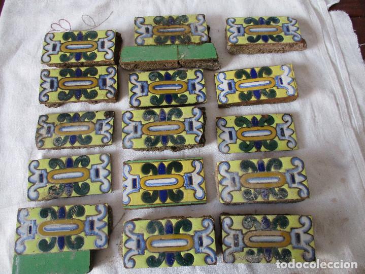 Antig&uuml;edades: Lote de azulejos Ramos rejano - Foto 1