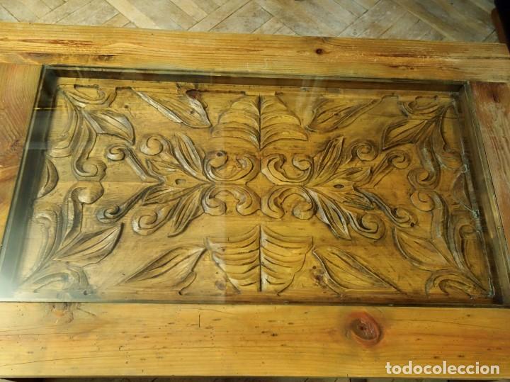 Antig&uuml;edades: MESA DE CENTRO SALON DE MADERA TALLADA - Foto 6