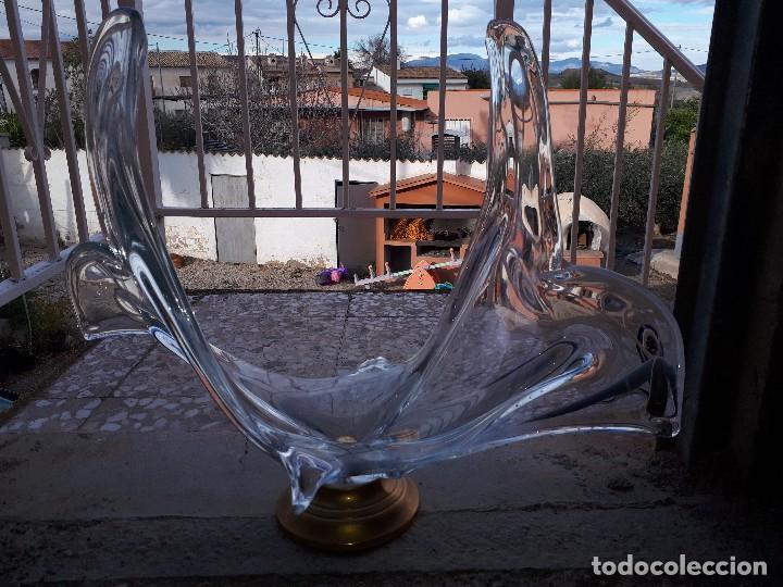 Antig&uuml;edades: antiguo centro de mesa de cristal - Foto 1