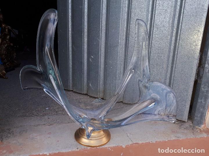Antig&uuml;edades: antiguo centro de mesa de cristal - Foto 3