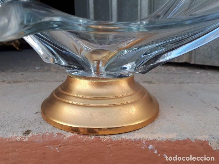 Antig&uuml;edades: antiguo centro de mesa de cristal - Foto 5