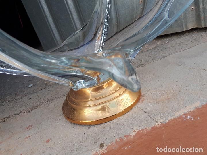 Antig&uuml;edades: antiguo centro de mesa de cristal - Foto 8