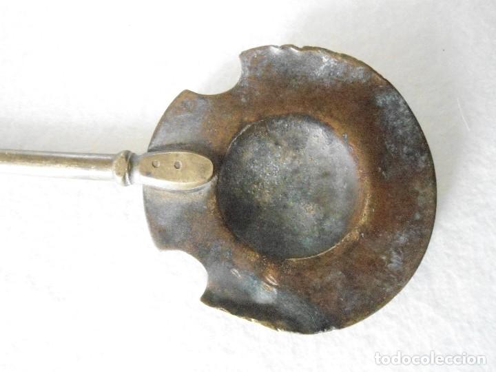 Antig&uuml;edades: ANTIGUA BADILA DE BRONCE - Foto 2