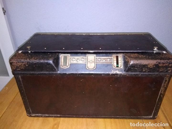 Antig&uuml;edades: Preciosa caja antigua rara - Foto 1