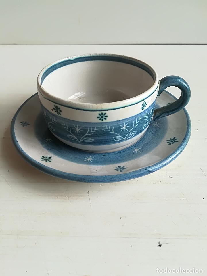 Antig&uuml;edades: TAZA CON PLATO, LOZA FIRMADA -HANK 46-