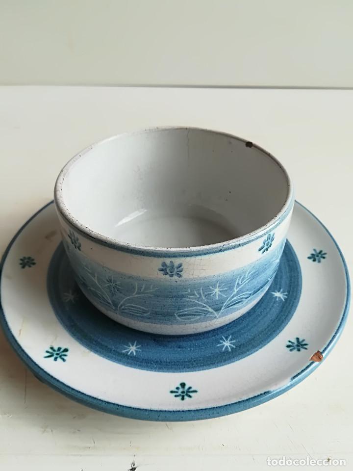 Antig&uuml;edades: TAZA CON PLATO, LOZA FIRMADA -HANK 46-
