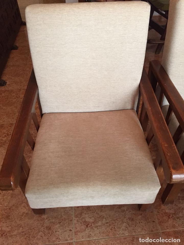 Antig&uuml;edades: SILLONES DE MADERA MACIZA - Foto 4