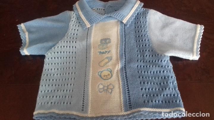 Antig&uuml;edades: BONITO JERSEY EN DOS TONOS DE CELESTE, PARA BEB&Eacute;. - Foto 1