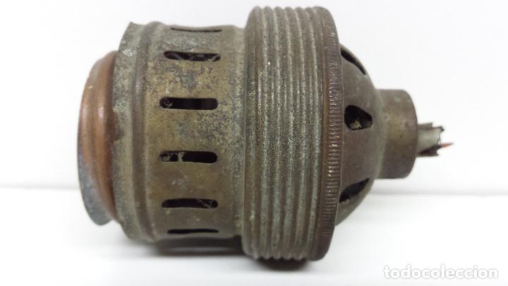 Antig&uuml;edades: ANTIGUO PORTAL&Aacute;MPARAS SIM&Oacute;N E-40 - Foto 1