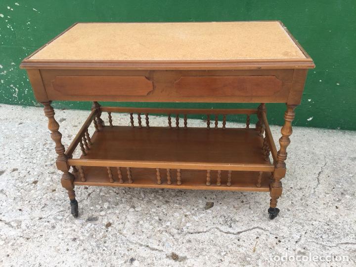 Antig&uuml;edades: MESA TELEVISION MADERA - Foto 1