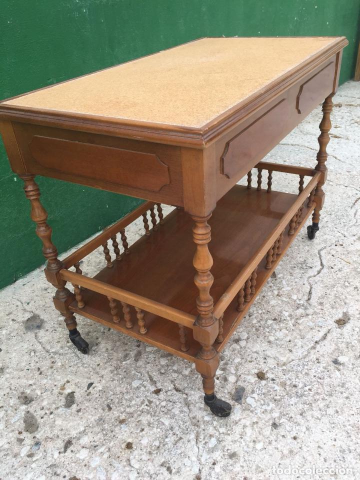 Antig&uuml;edades: MESA TELEVISION MADERA - Foto 5
