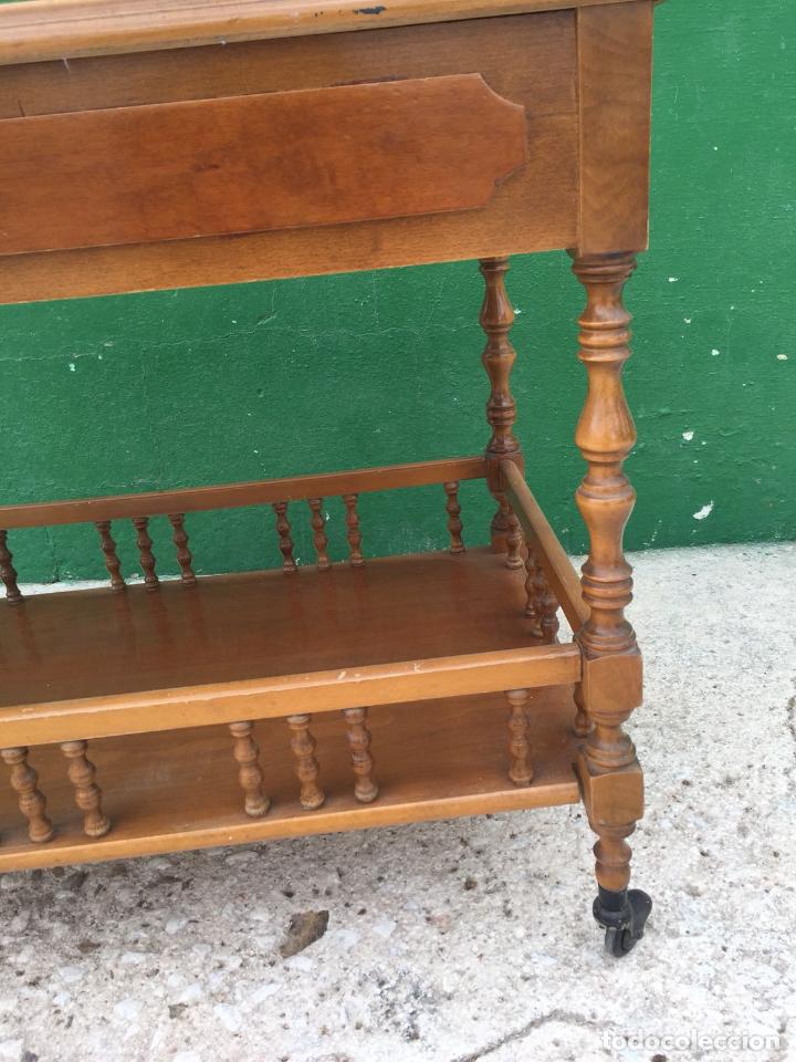 Antig&uuml;edades: MESA TELEVISION MADERA - Foto 6