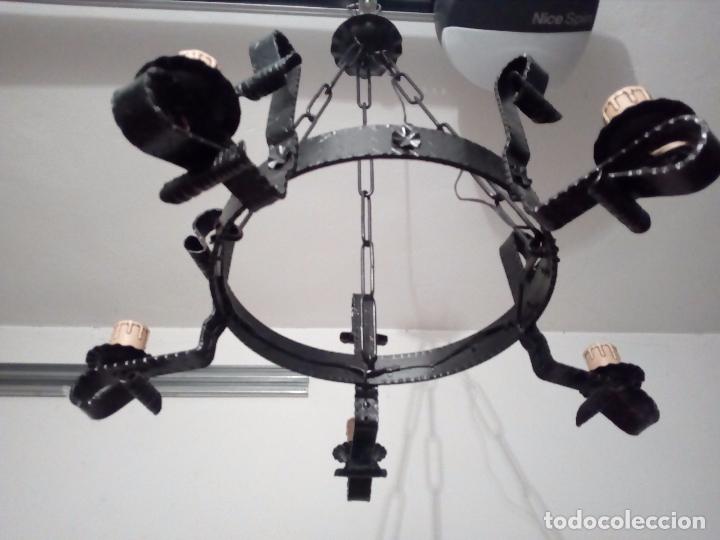 Antig&uuml;edades: L&Aacute;MPARA RUSTICA DE HIERRO ( FORJA ). - Foto 4