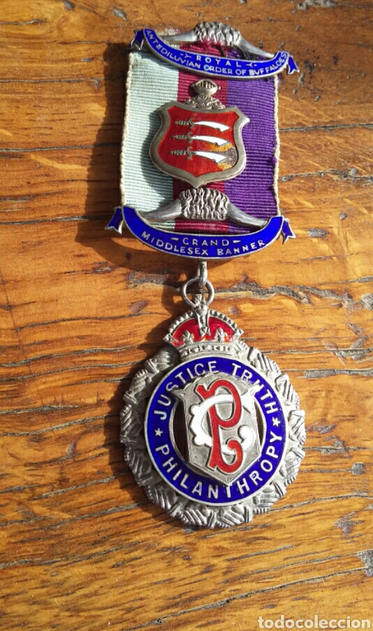 Antig&uuml;edades: Medalla mas&oacute;nica plata - Foto 1