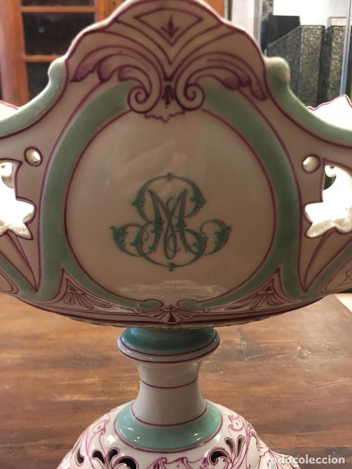 Antig&uuml;edades: Jarr&oacute;n de porcelana - Foto 3