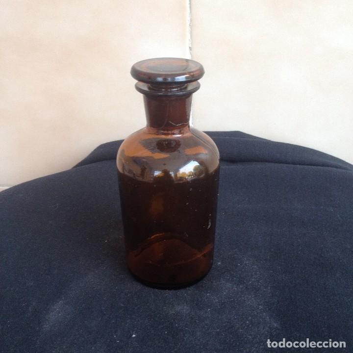 Antigüedades: Antiguo frasco de cristal marrón de farmacia. - Foto 2 - 117359999