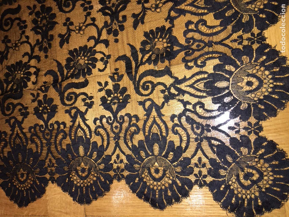 Antig&uuml;edades: Mantilla semimanual - Foto 1
