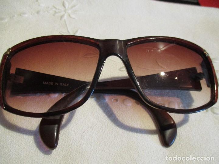 Antig&uuml;edades: gafas de sol de se&ntilde;ora color marr&oacute;n - Foto 1