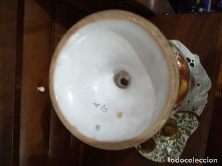 Antig&uuml;edades: Garr&oacute;n con tapa - Foto 5