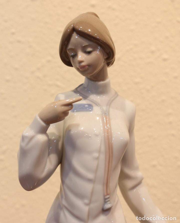 Antig&uuml;edades: Enfermera (Figura de Lladr&oacute;) - Foto 2