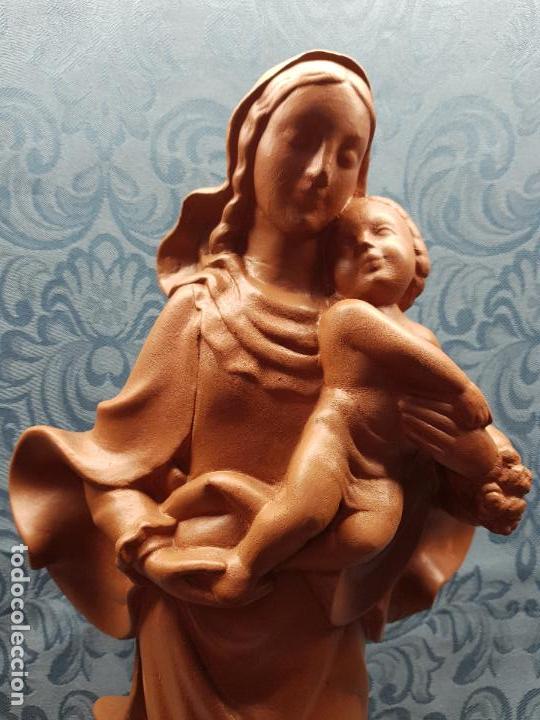 Antig&uuml;edades: VIRGEN CON NI&Ntilde;O EN BRAZOS - Foto 1
