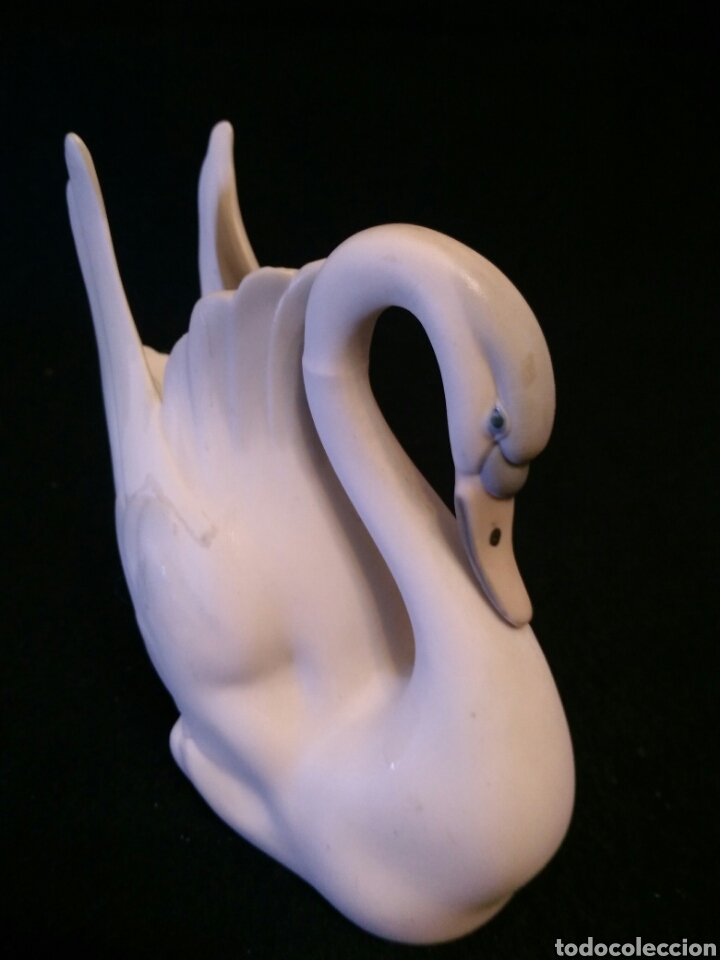 Antig&uuml;edades: Cisne de biscuit made in Spain - Foto 2