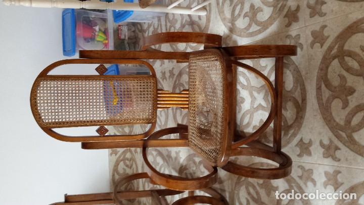 Antig&uuml;edades: Antigua mecedora estilo tonet - Foto 9
