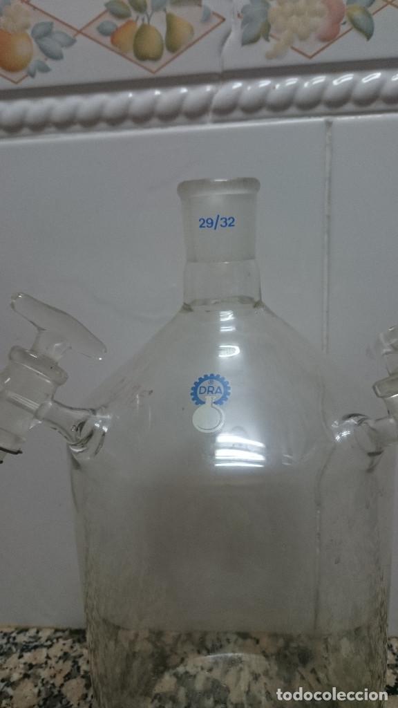 Antig&uuml;edades: BOTELLA FRANCO VIDRIO PYREX CON GRIFOS - Foto 2