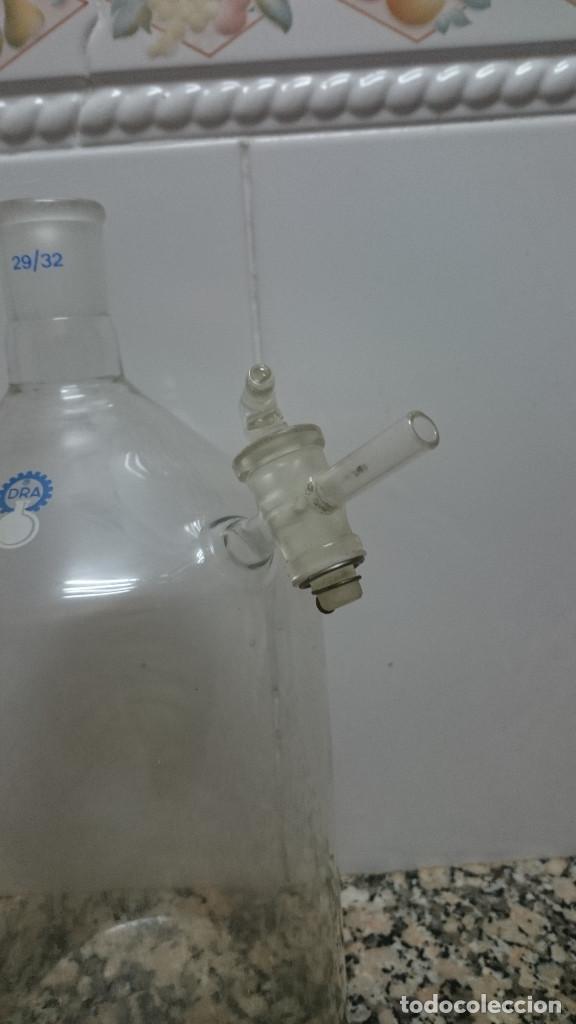 Antig&uuml;edades: BOTELLA FRANCO VIDRIO PYREX CON GRIFOS - Foto 4
