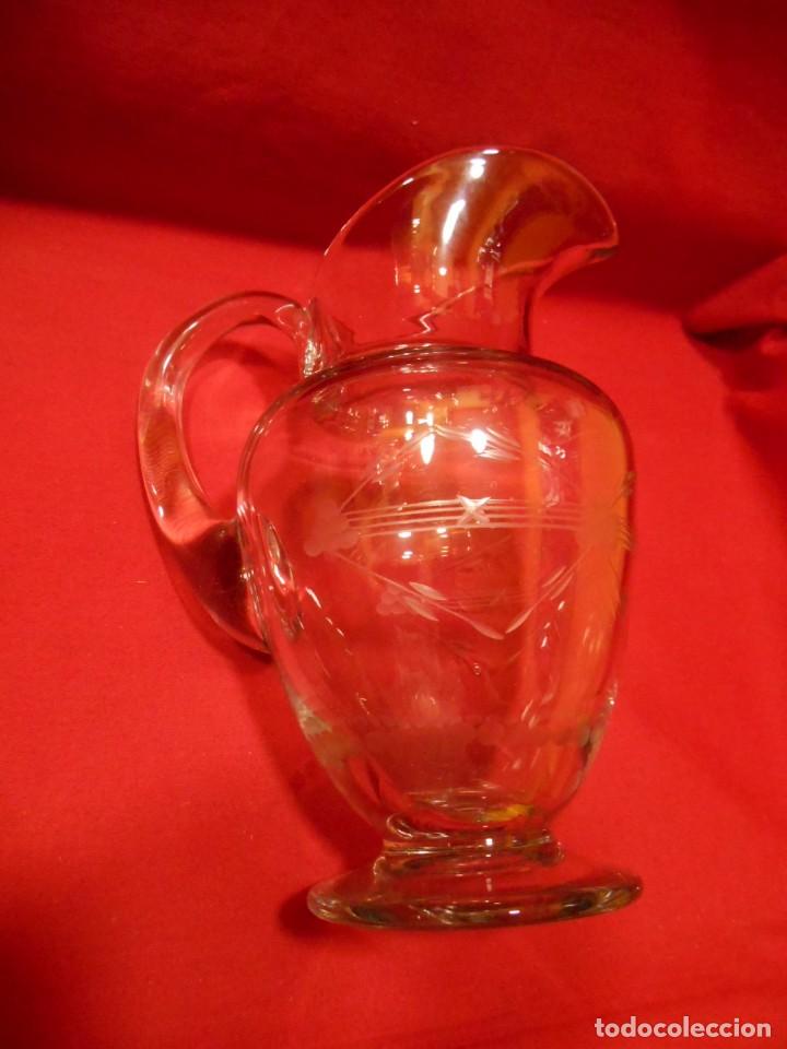 Antig&uuml;edades: IMPECABLE JARRA DE AGUA DE CRISTAL GRABADA A LA RUEDA - Foto 5