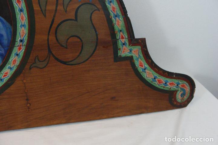 Antig&uuml;edades: Copete en madera pintado - Foto 6